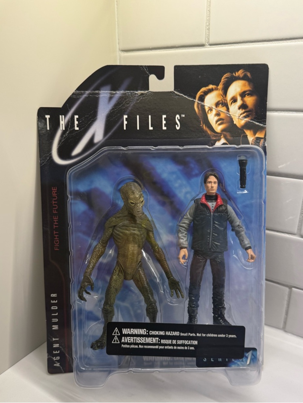 X-Files Mulder & Alien Figure Set – Series 1 McFarlane